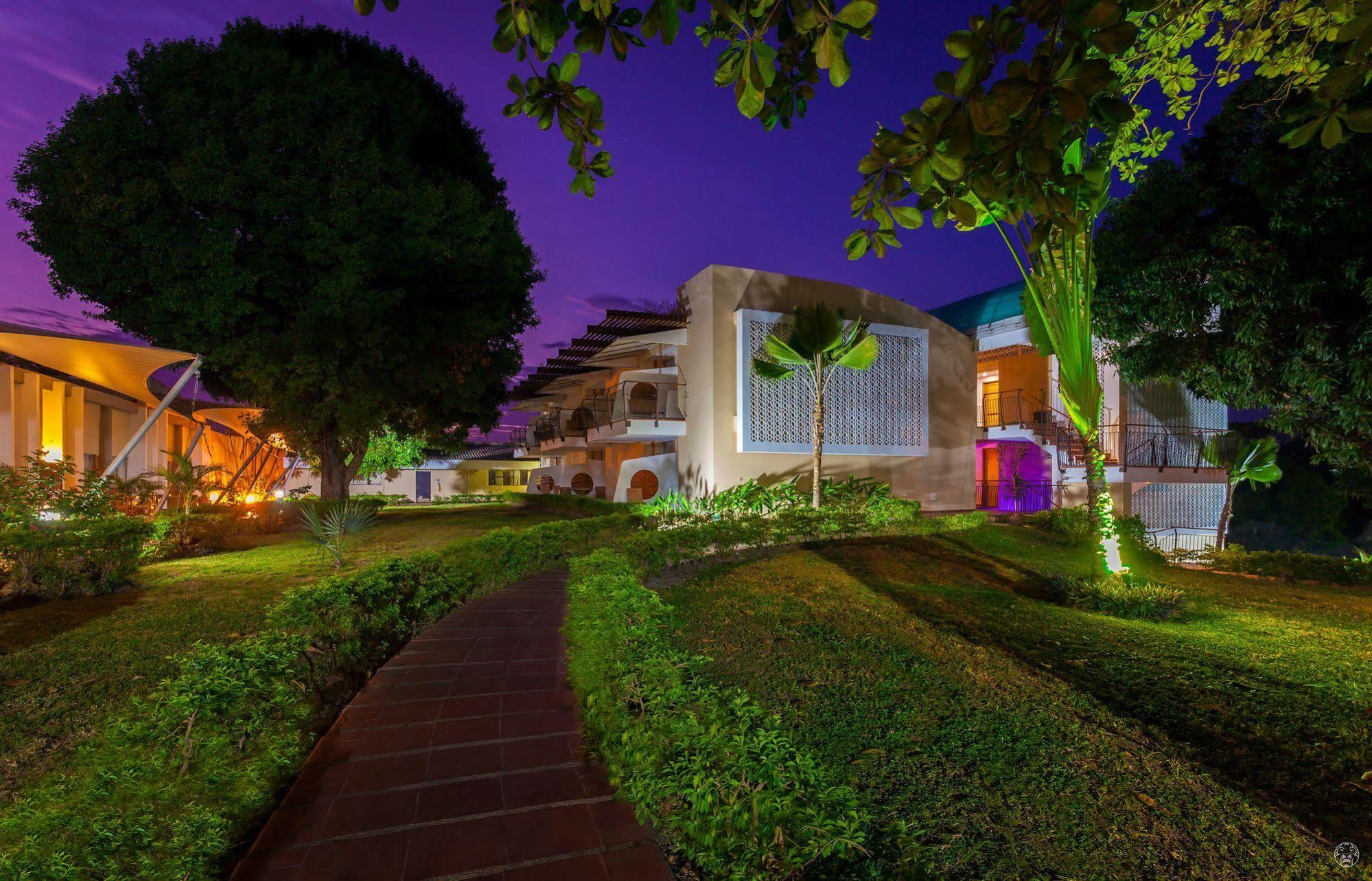 Ghl Hotel Club El Puente Girardot Luaran gambar